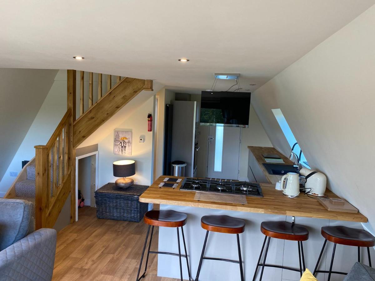 Widgeon Bespoke Cabin Is Lakeside With Private Fishing Peg, Hot Tub Situated At Tattershall Lakes Country Park Exteriér fotografie